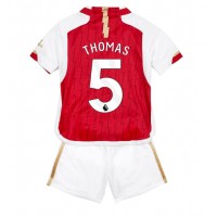 Arsenal Thomas Partey #5 Replika babykläder Hemmaställ Barn 2023-24 Kortärmad (+ korta byxor)